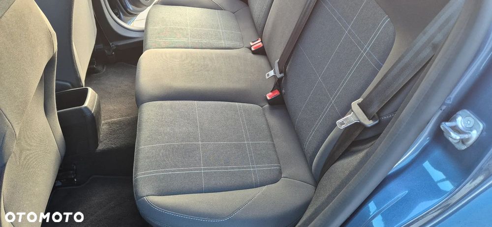 Ford Fiesta 1.1 Trend - 24