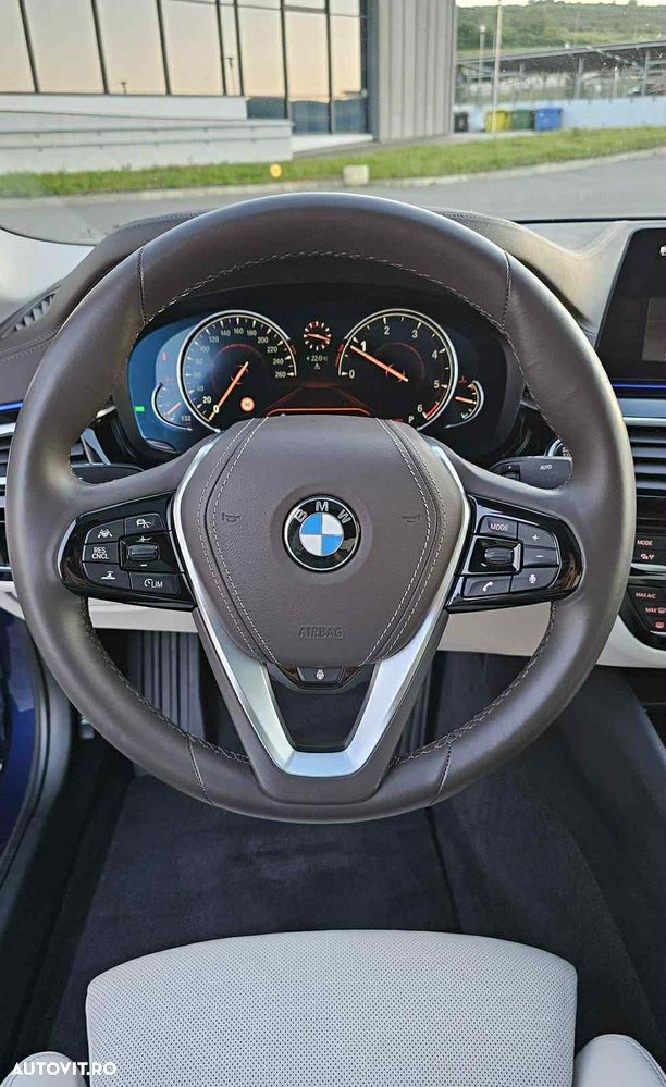 BMW Seria 5 - 16