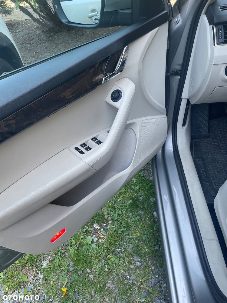 Skoda Octavia 1.4 TSI Elegance - 7