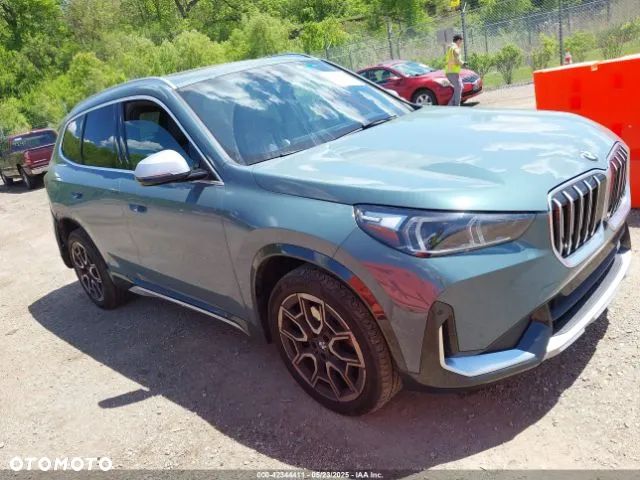 BMW X1 xDrive25i Advantage - 1