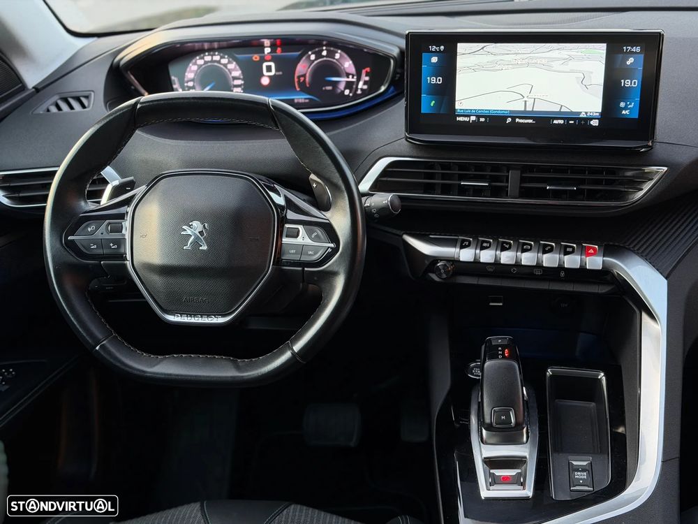 Peugeot 3008 1.2 PureTech Allure Pack EAT8 - 5