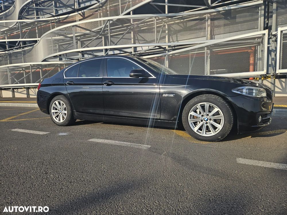 BMW Seria 5 525d Touring Sport-Aut. - 6