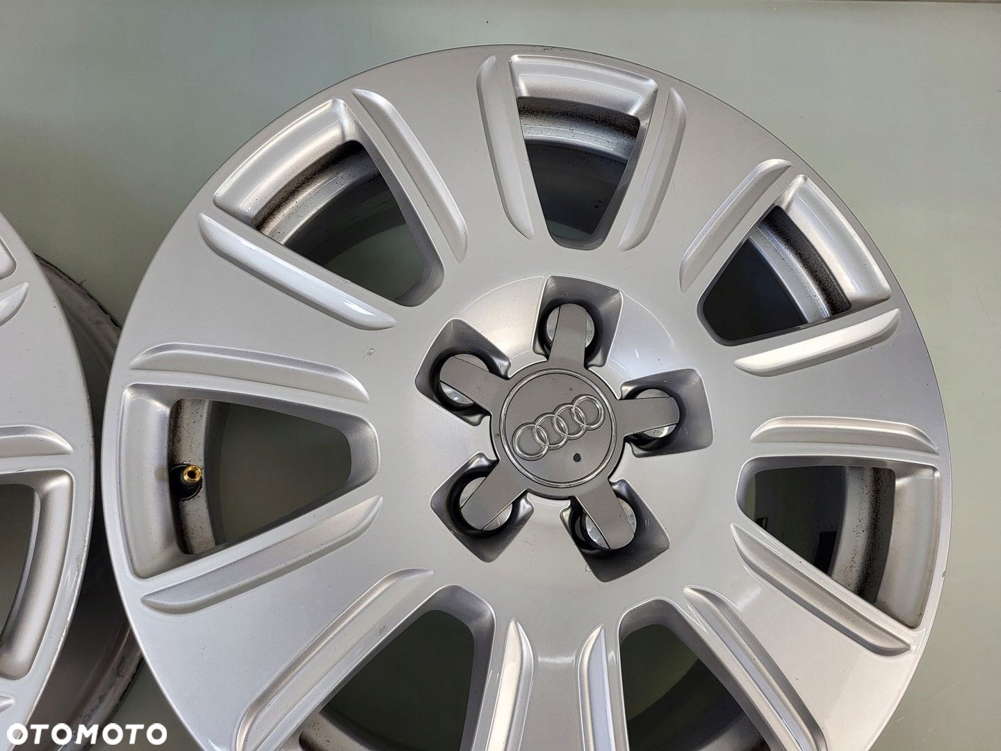 AUDI Q3 8U LIFT FELGI ALUMINIOWE 16" 6,5J X 16 5x112 - 14