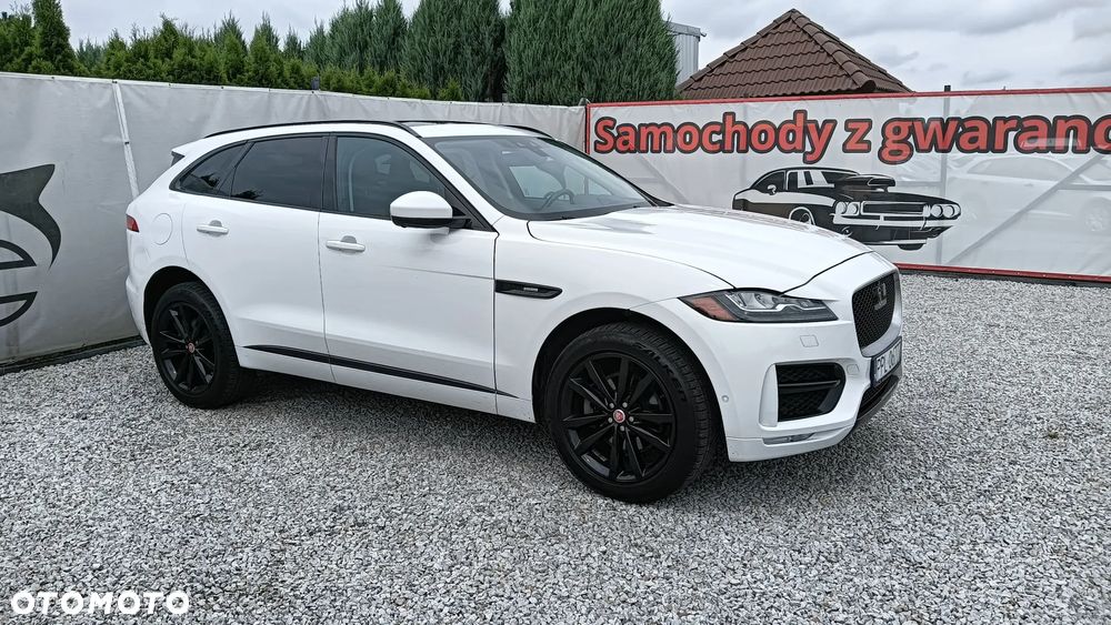 Jaguar F-Pace - 9