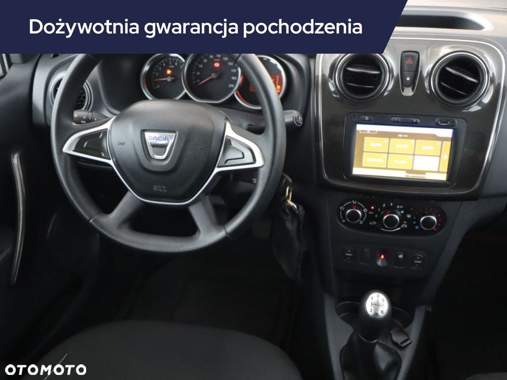 Dacia Sandero - 9