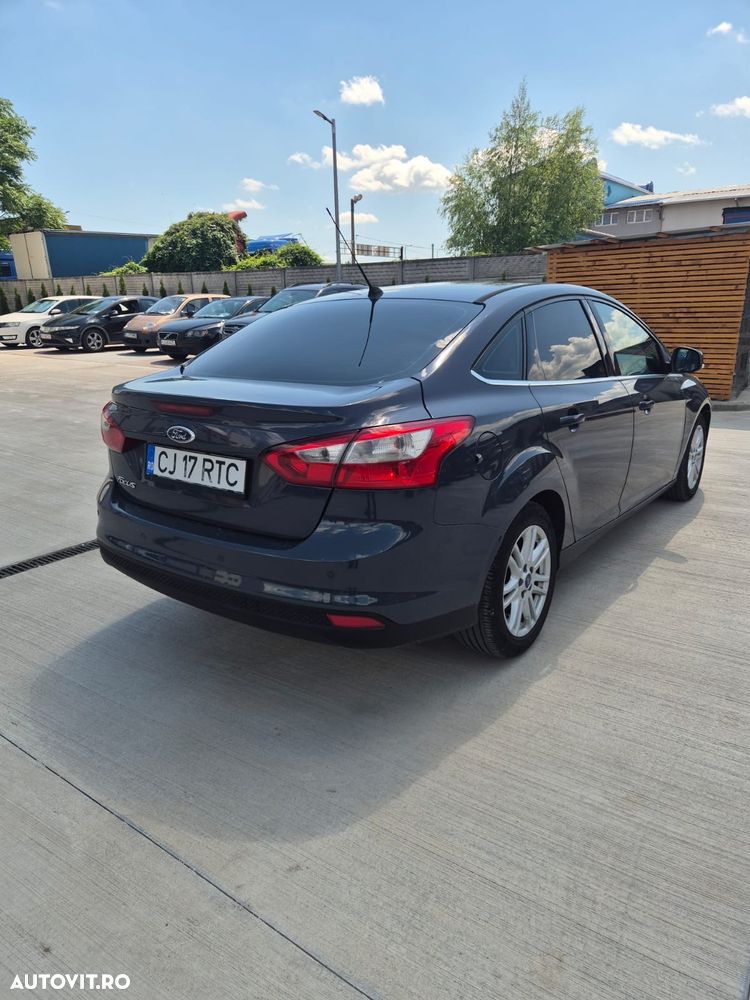 Ford Focus 1.6 TDCi DPF Titanium - 10