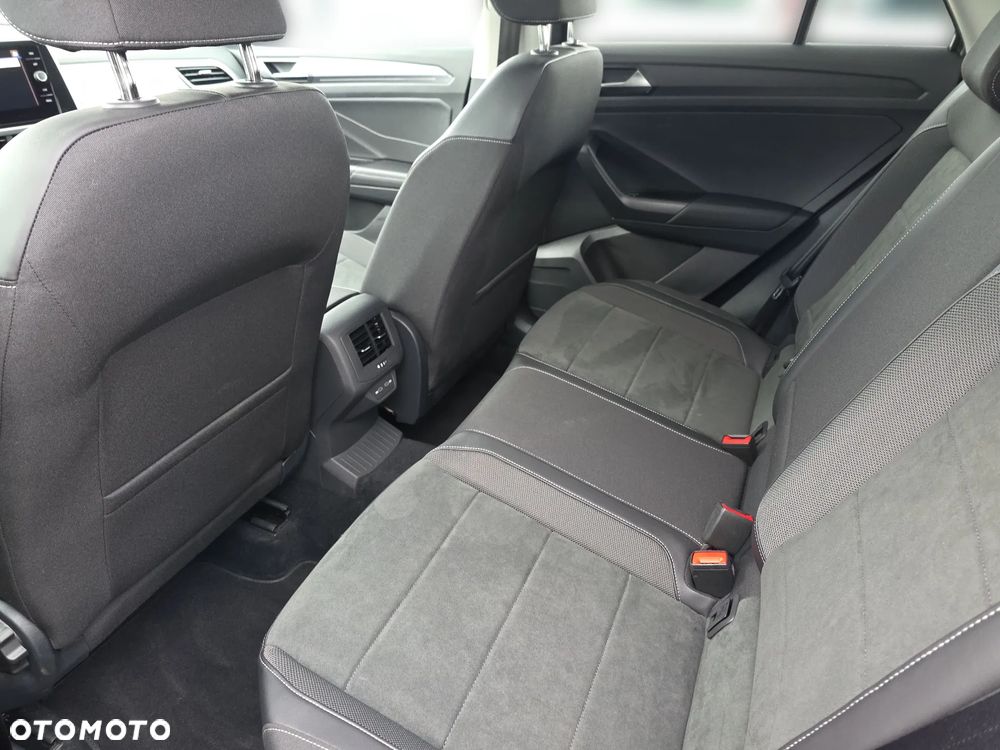 Volkswagen T-Roc 1.5 TSI Style DSG - 13