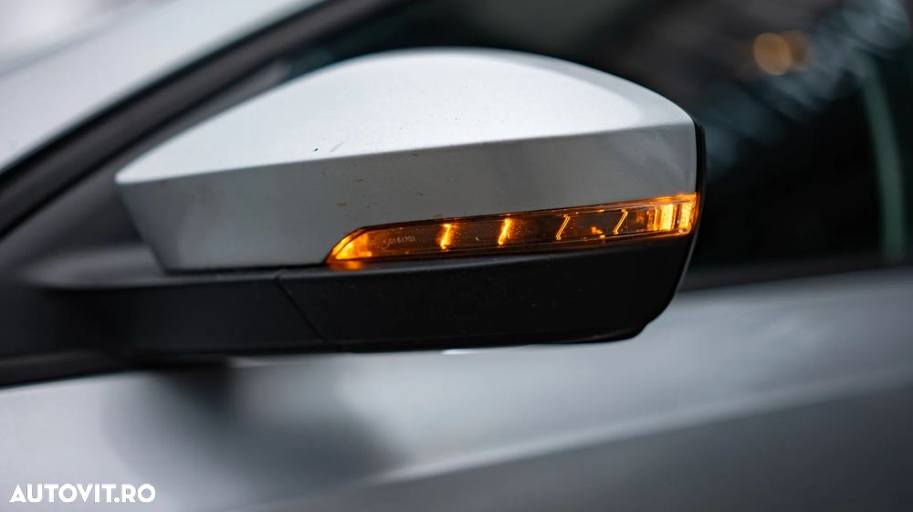 Skoda Octavia Combi Diesel 1.6 TDI DSG Style - 15