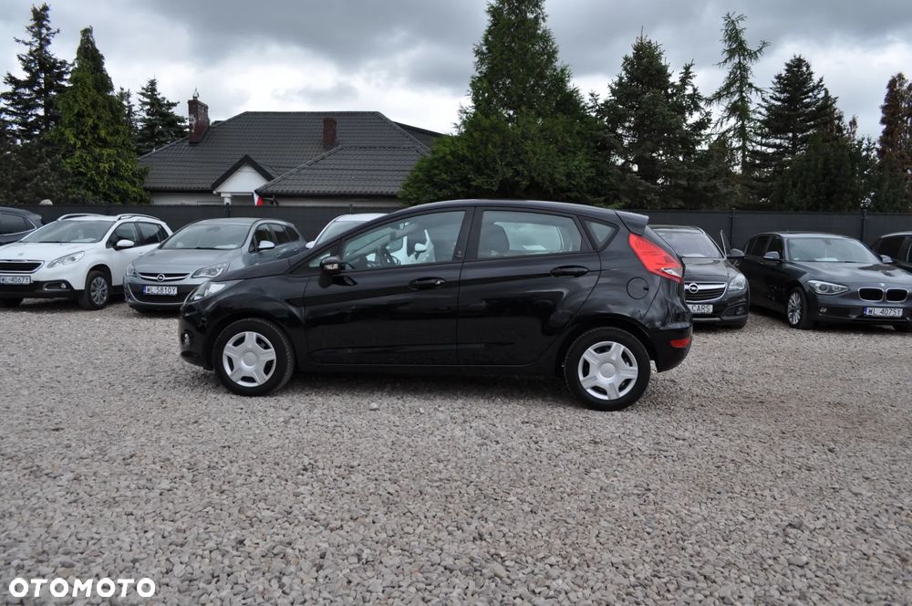 Ford Fiesta 1.25 Champions Edition - 10