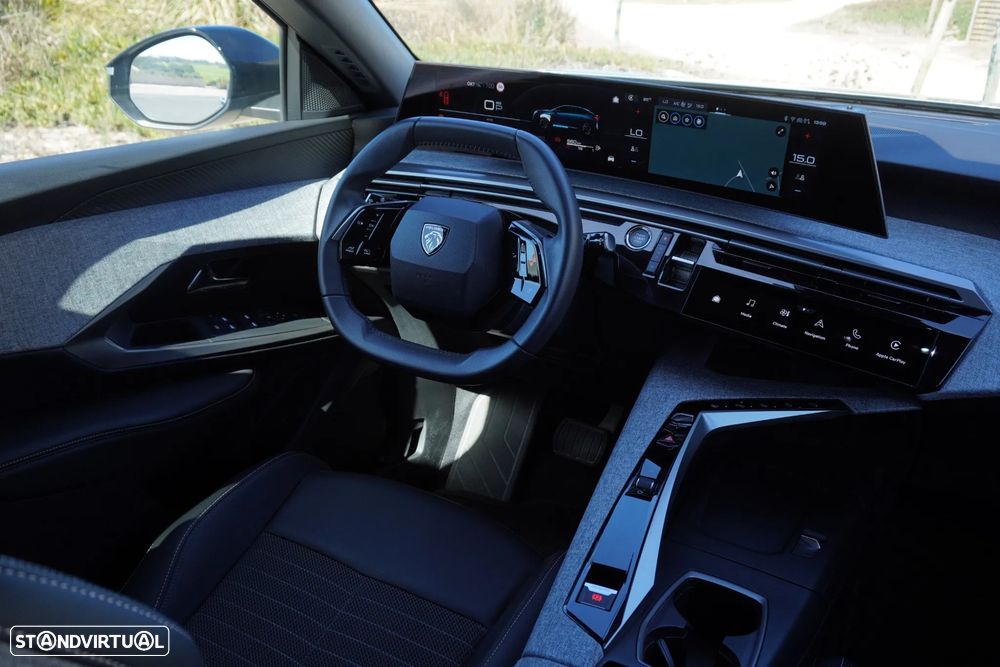 Peugeot 3008 1.2 Hybrid Allure e-DCS6 - 15