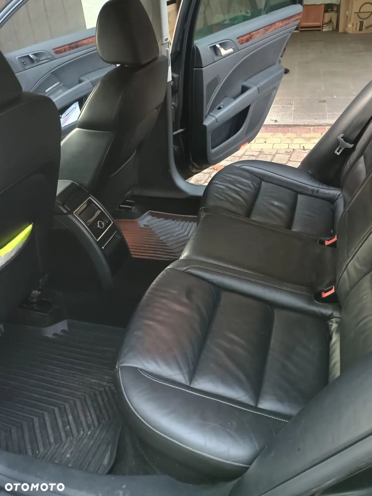 Skoda Superb 2.0 TDI DSG Elegance - 17