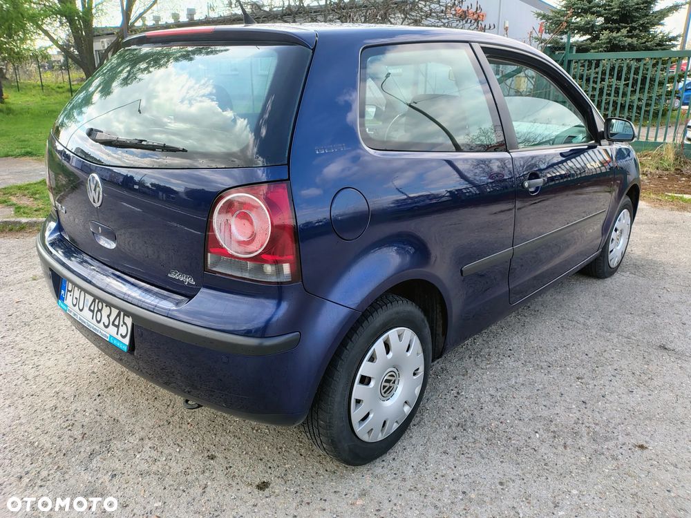 Volkswagen Polo - 5
