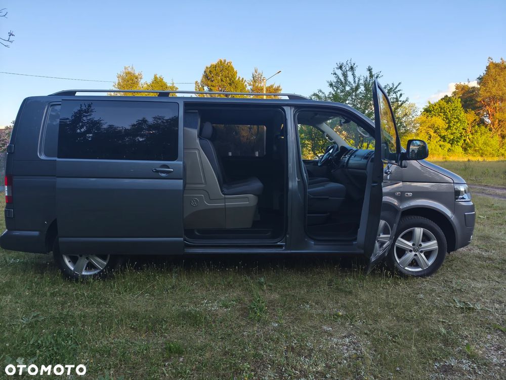 Volkswagen Transporter - 28