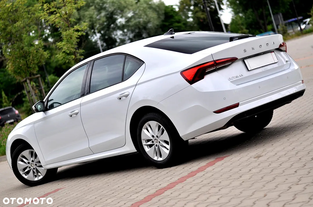Skoda Octavia 1.5 TSI e-TEC DSG Ambition - 7