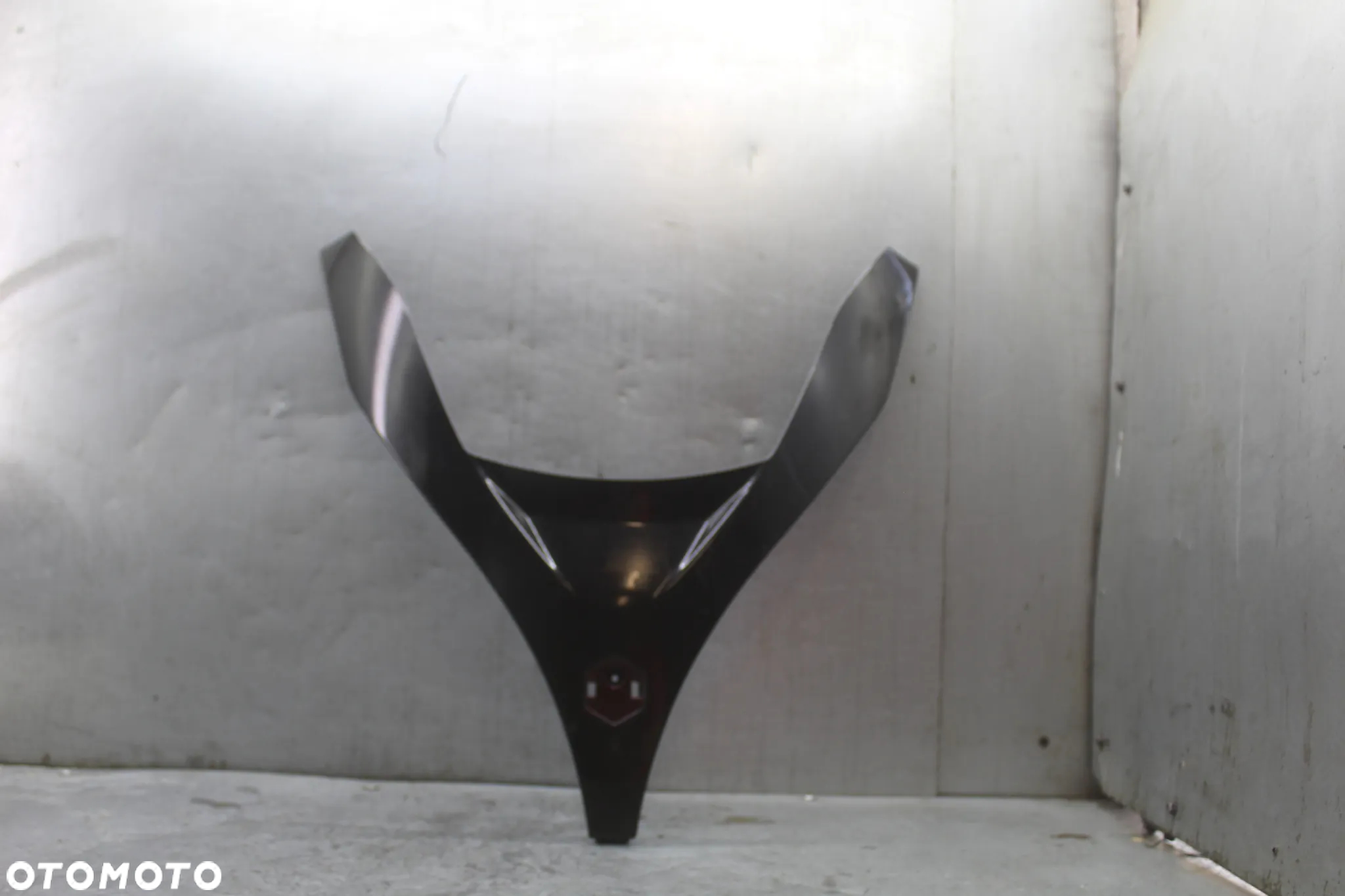 Piaggio MP3 125 250 Nosek krawat owiewka osłona wypełnienie - 2