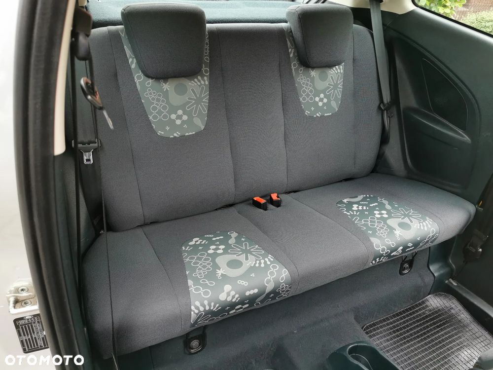 Ford KA 1.2 Start-Stopp-System Titanium - 19