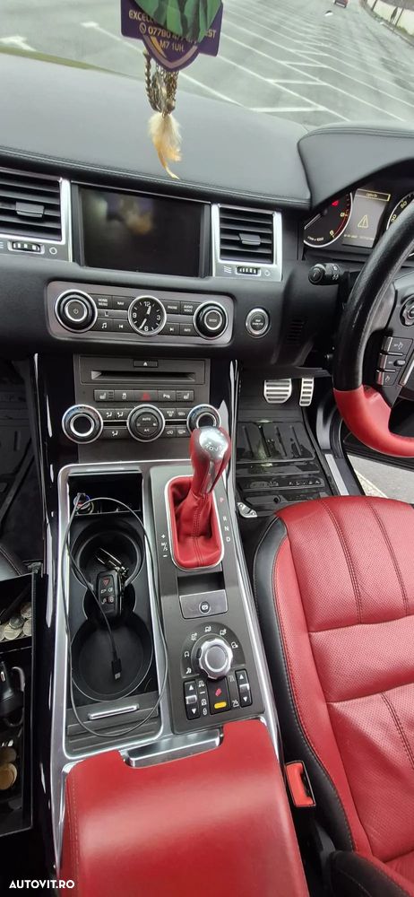 Land Rover Range Rover Sport - 11