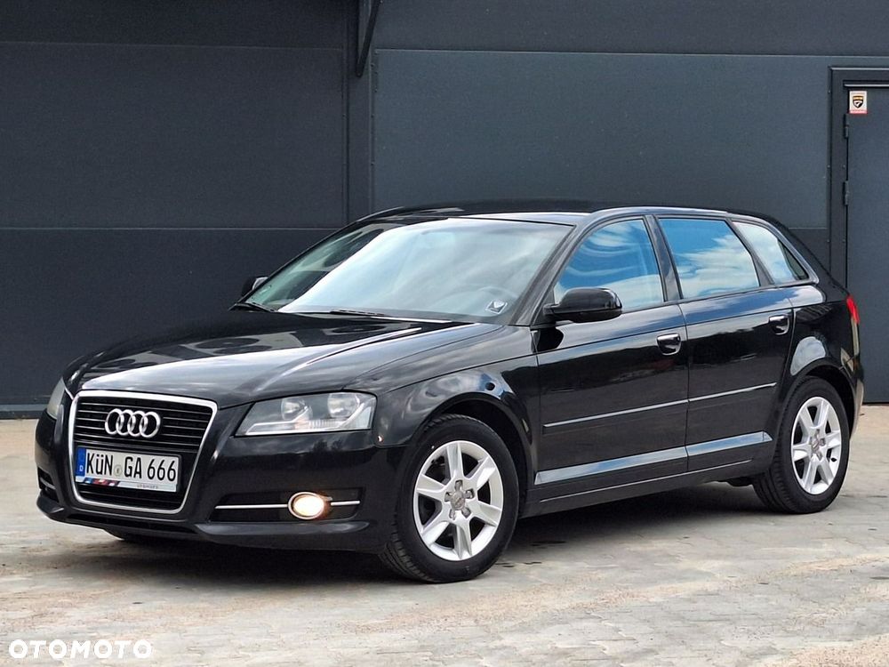 Audi A3 Sportback - 3