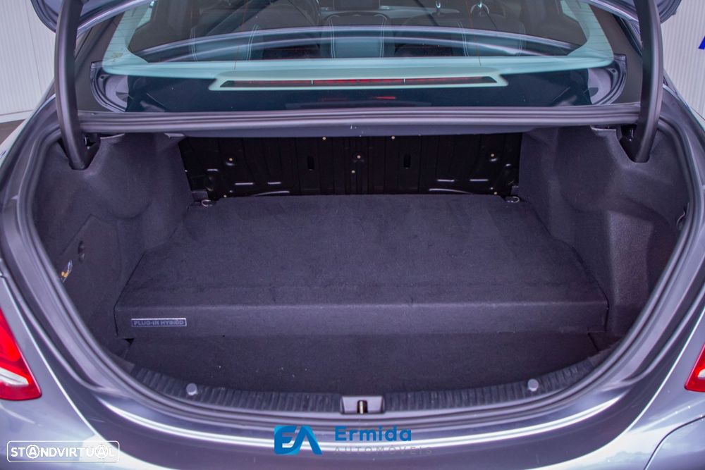 Mercedes-Benz C 350 - 51