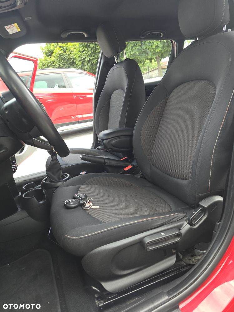 MINI Cooper Essential Trim - 27