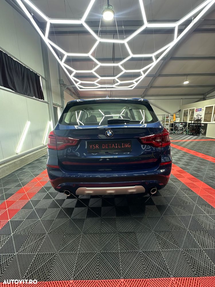 BMW X3 xDrive20d AT Luxury Line - 5