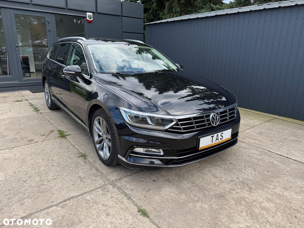 Volkswagen Passat - 2