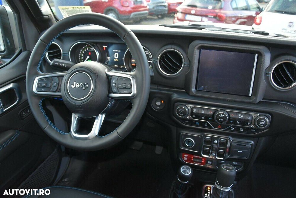 Jeep Wrangler - 14