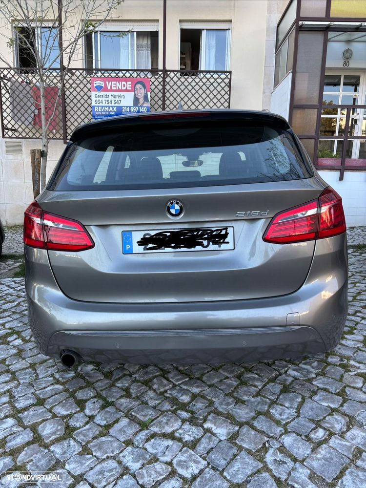 BMW 216 Active Tourer d Line Luxury Auto - 2