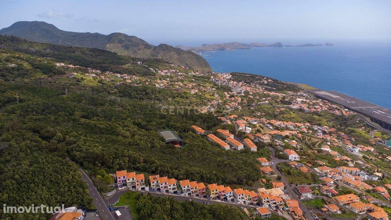 Terreno de 4734m² com Vista Mar em Santa Cruz – Madeira - Grande imagem: 4/5