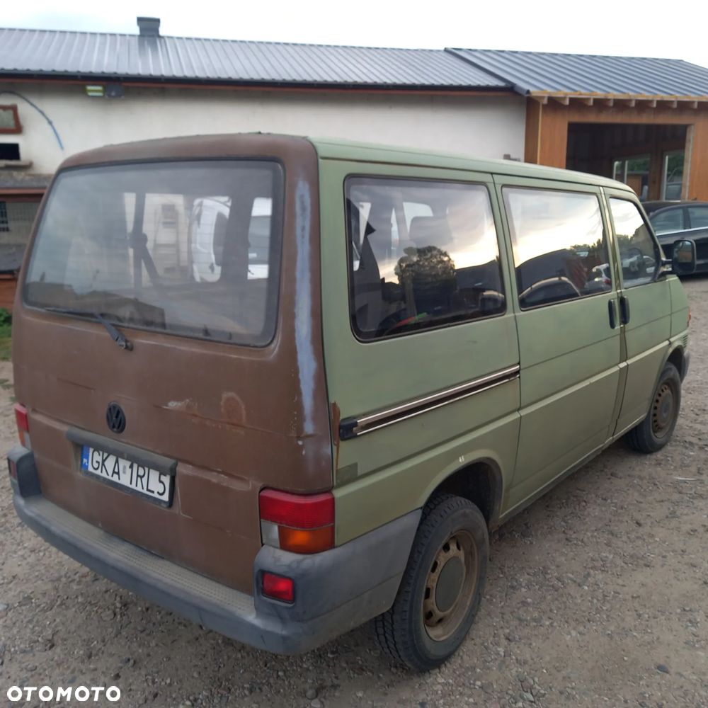 Volkswagen Transporter - 4