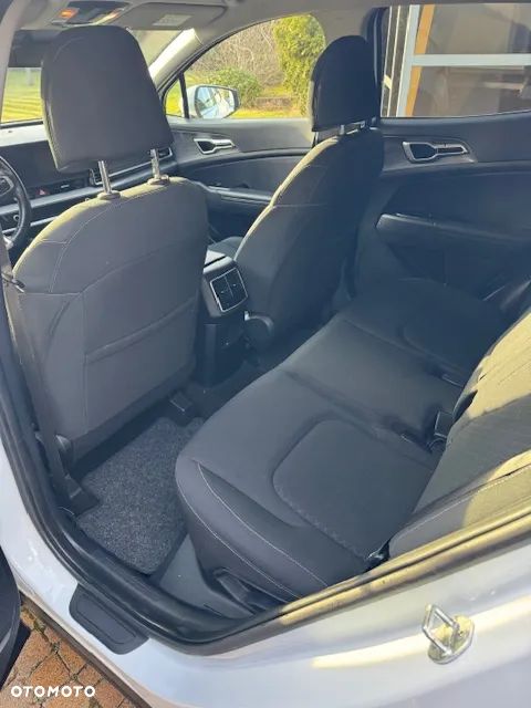 Kia Sportage 1.6 CRDI 2WD Eco-Dynamics+ (48V M-H) DCT Spirit - 11