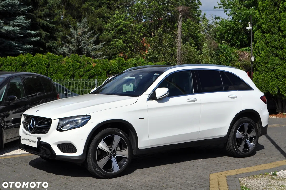 Mercedes-Benz GLC 350 e 4Matic 7G-TRONIC AMG Line - 3