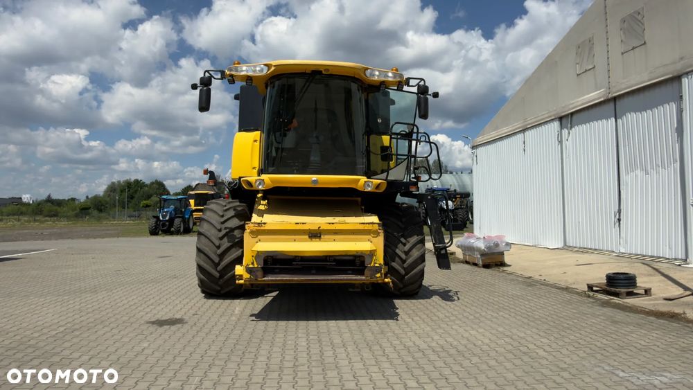 New Holland CX8070 - 15