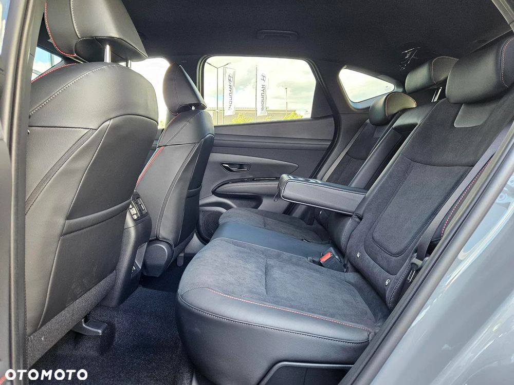Hyundai Tucson 1.6 T-GDi N-Line 2WD DCT - 13