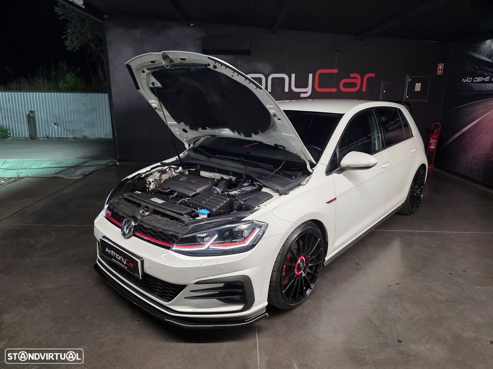 VW Golf 2.0 TSI GTI DSG Performance - 44
