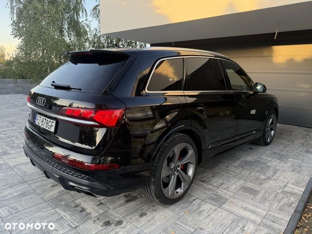Audi Q7 - 2
