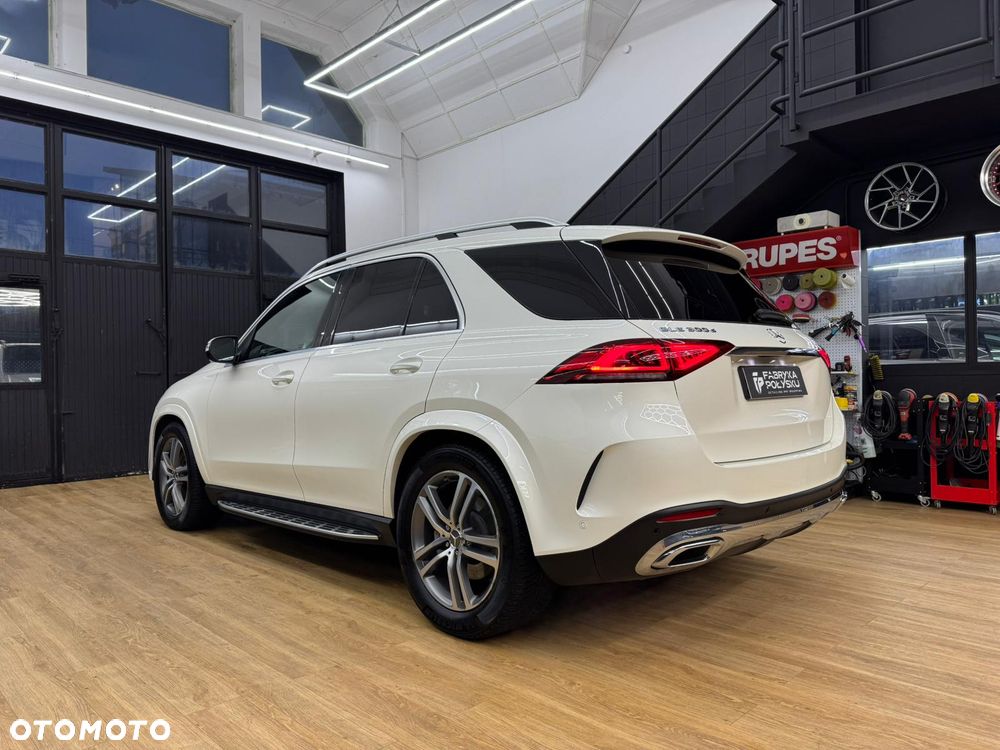 Mercedes-Benz GLE - 19