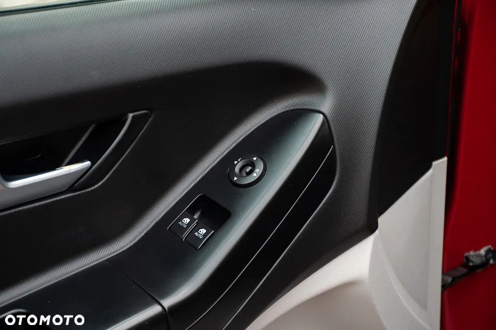 Kia ProCeed ver-pro-cee-d-1-6-comfort-plus - 34