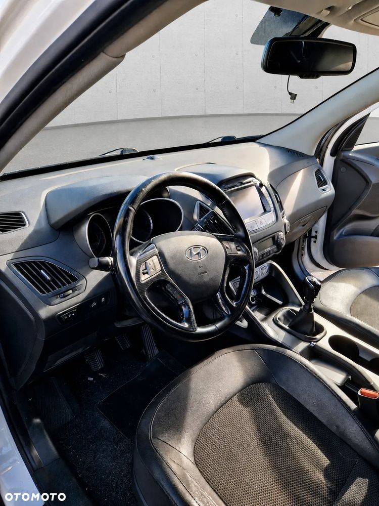 Hyundai ix35 1.7 CRDi Premium 2WD - 14
