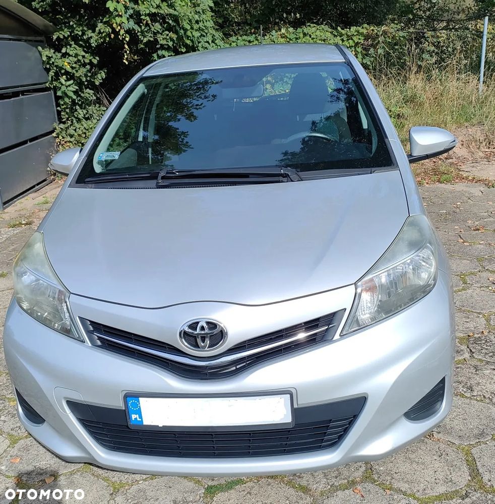 Toyota Yaris - 11