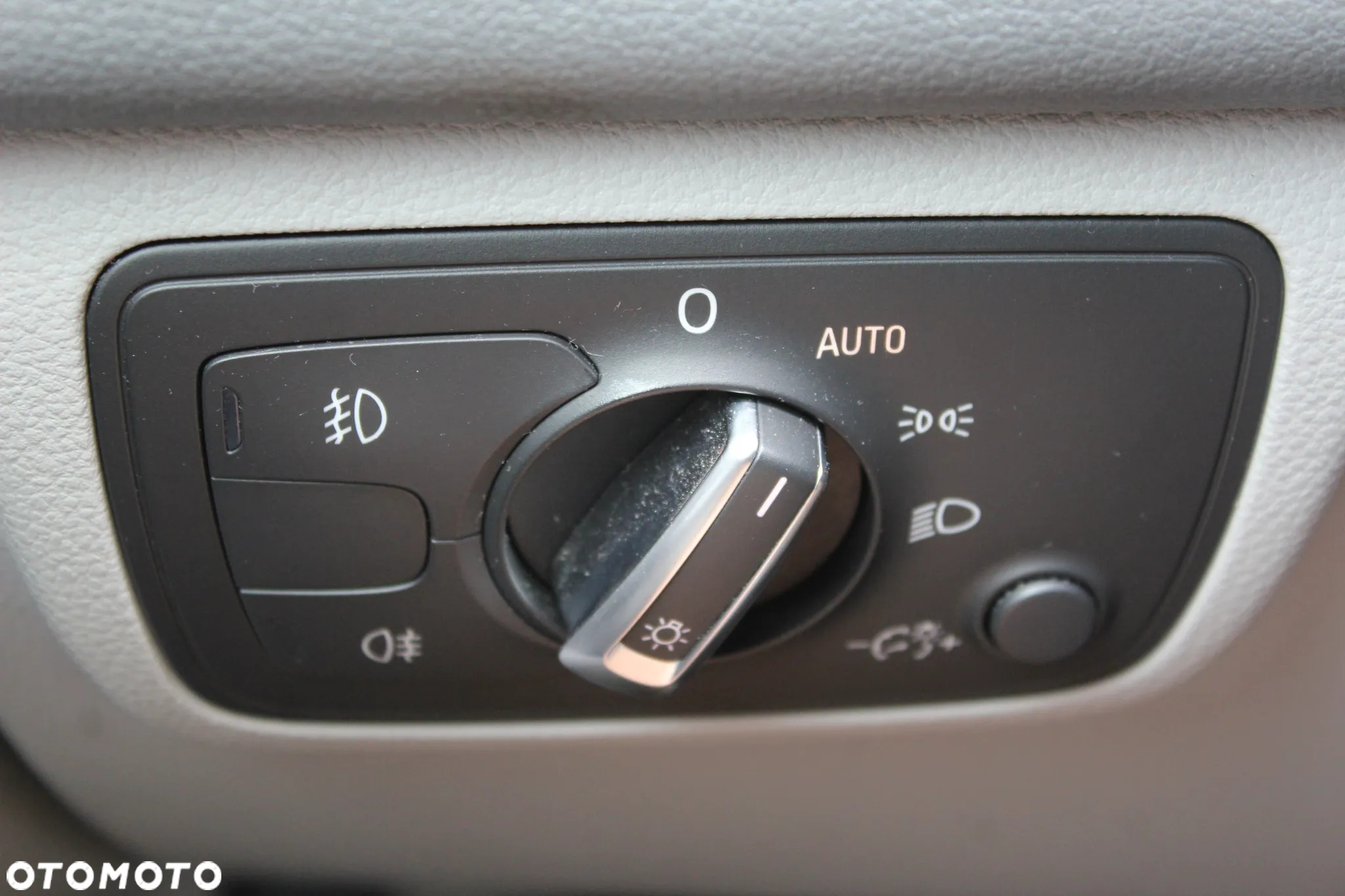Audi A6 2.0 TDI ultra S tronic - 19