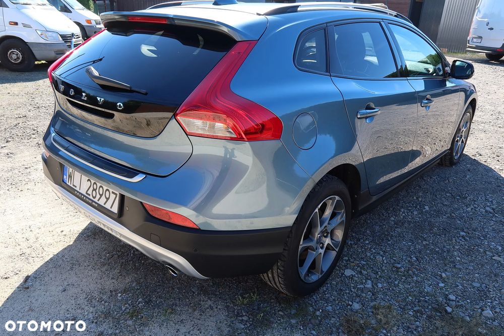 Volvo V40 D3 Momentum - 12
