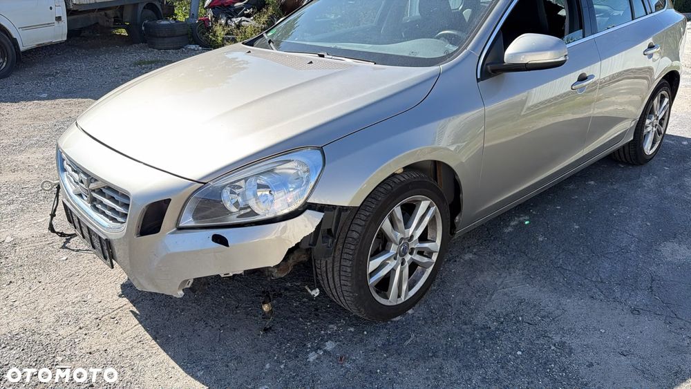 Volvo V60 - 12