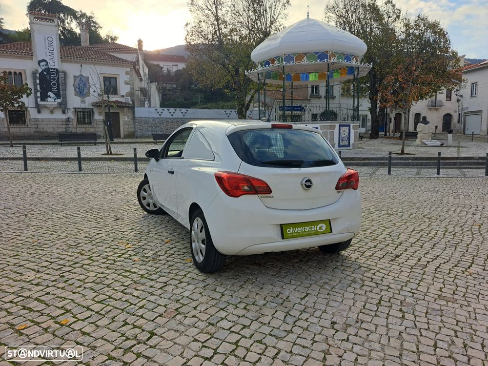 Opel Corsa - 22