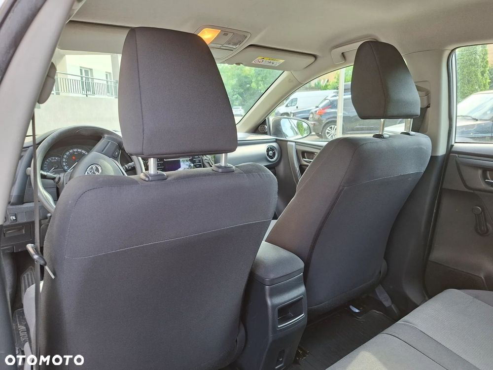 Toyota Auris 1.6 Active - 17