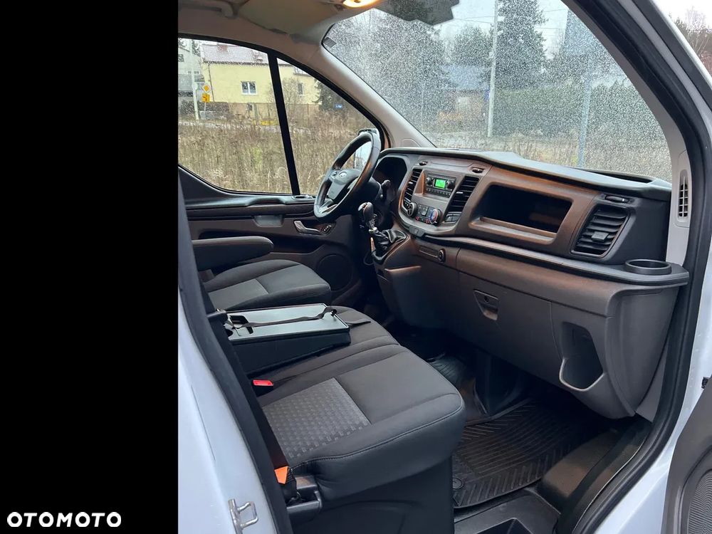 Ford Transit Custom - 19