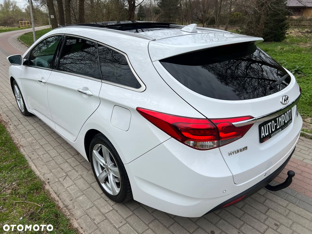 Hyundai i40 Kombi 1.7 CRDi DCT Premium - 35