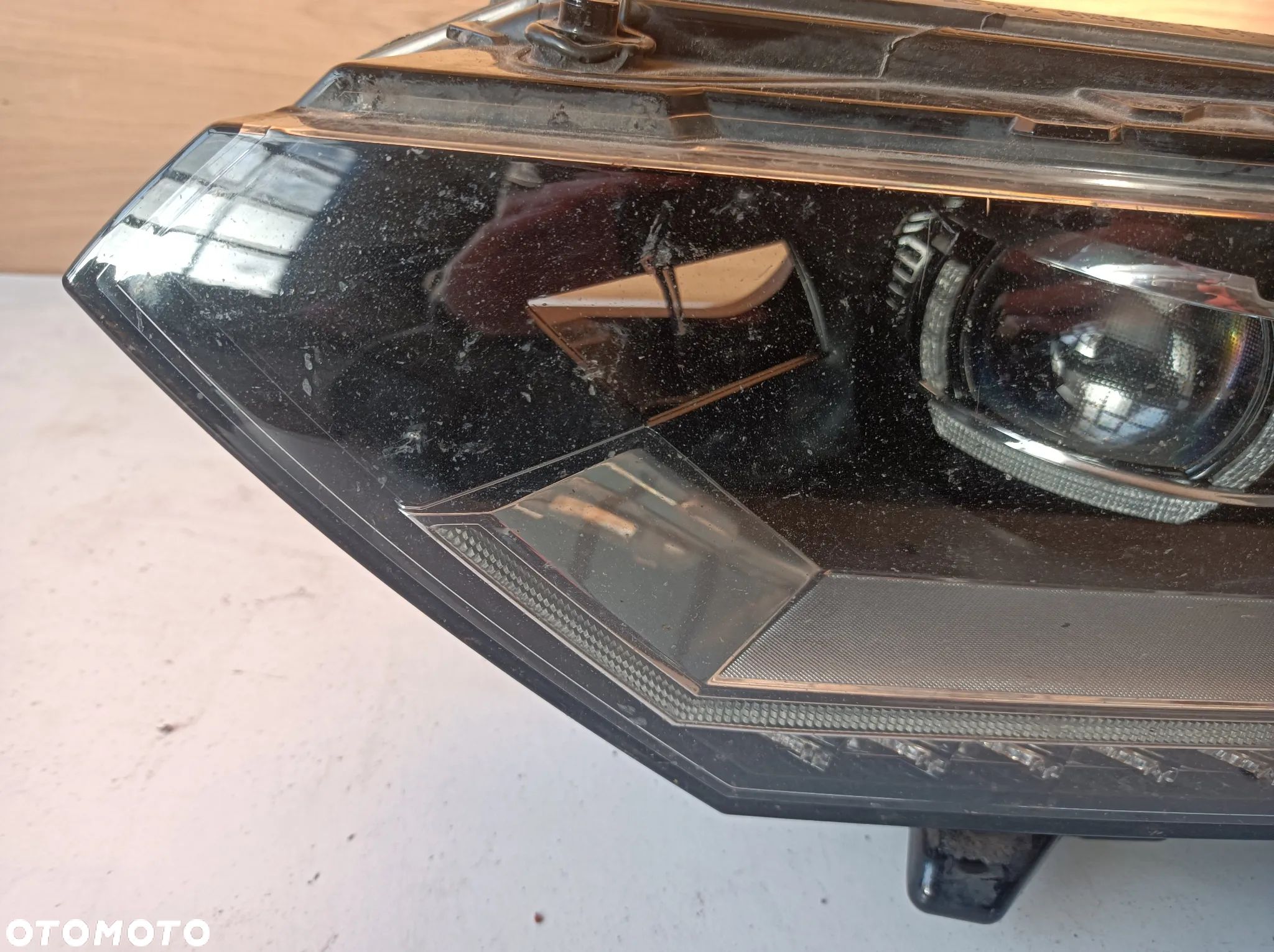 LAMPA LEWY PRZÓD VW PASSAT B8 FULL LED 3G1941081C - 1