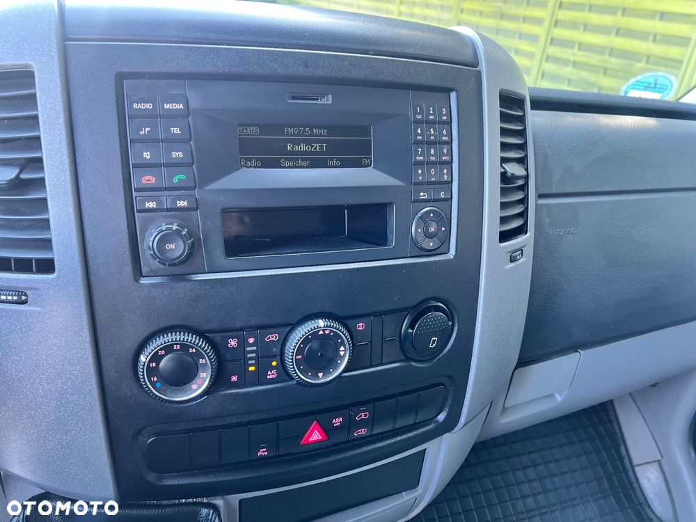 Volkswagen Crafter MAXI Long Serwis ASO / 2.0 TDI 136KM 2015r - 24