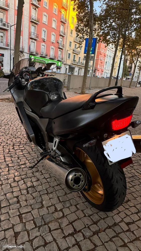 Honda CBR CBR 1100 XX Super BlackBird - 5